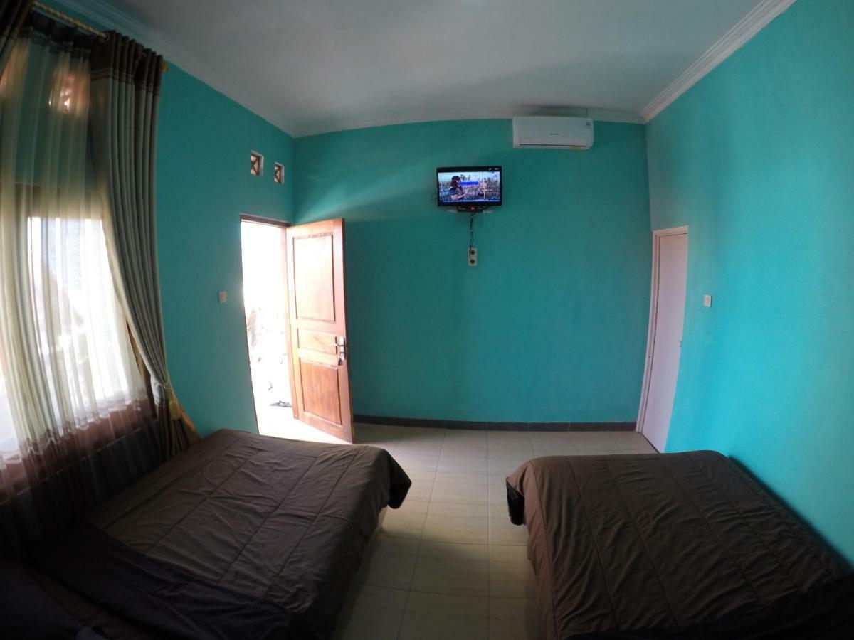Omah Sundak Homestay Tepus Exterior photo